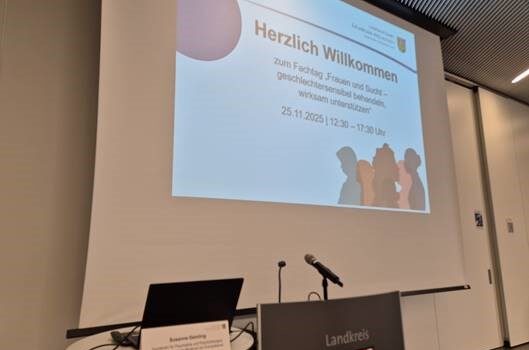 Rückblick: Fachtag „Frauen und Sucht – geschlechterspezifisch behandeln, wirksam unterstützen“ setzt starkes Zeichen für bedarfsgerechte Hilfe
